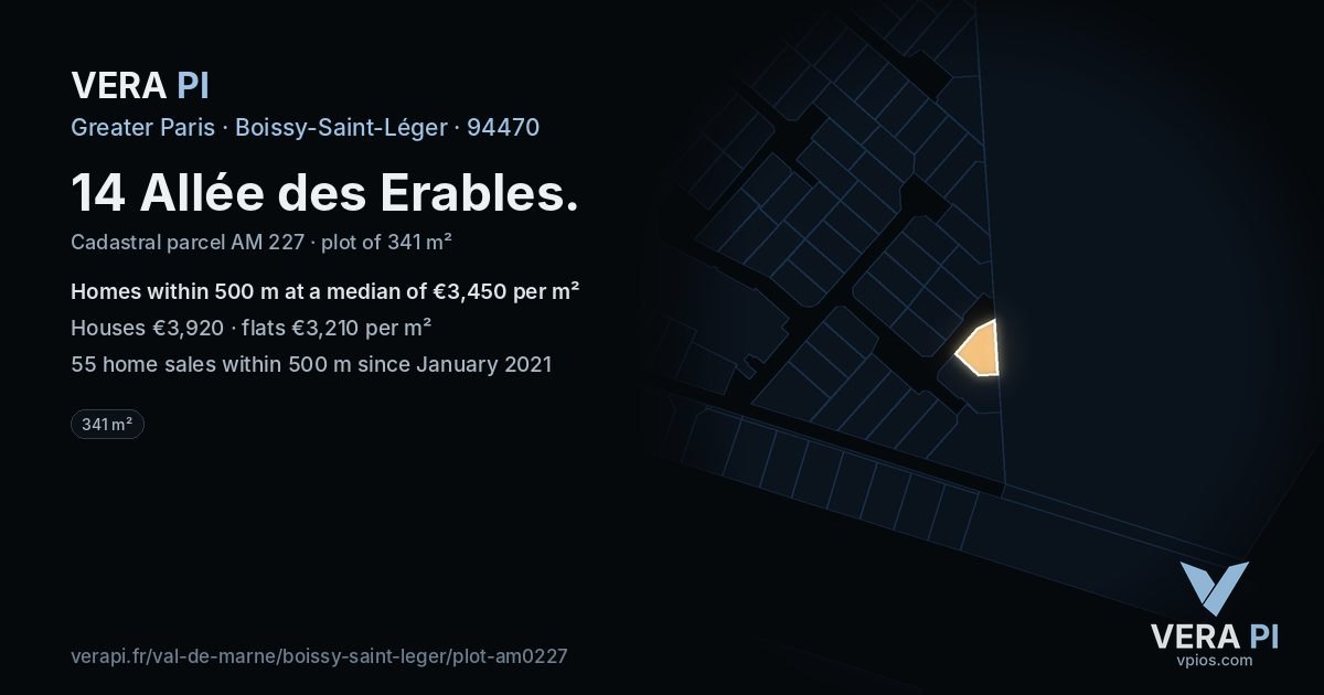 14 Allée des Erables, Boissy-Saint-Léger at night – the plot lit, the parcels around coloured by the prices near them