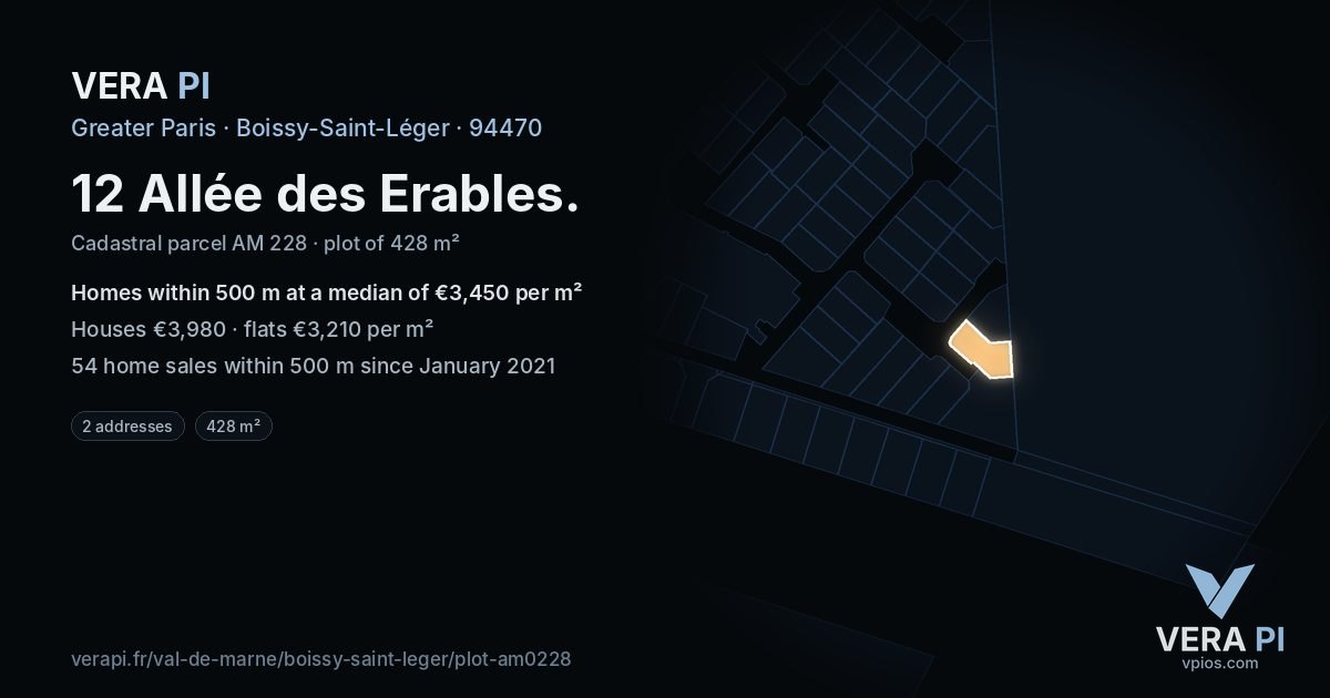 12 Allée des Erables, Boissy-Saint-Léger at night – the plot lit, the parcels around coloured by the prices near them