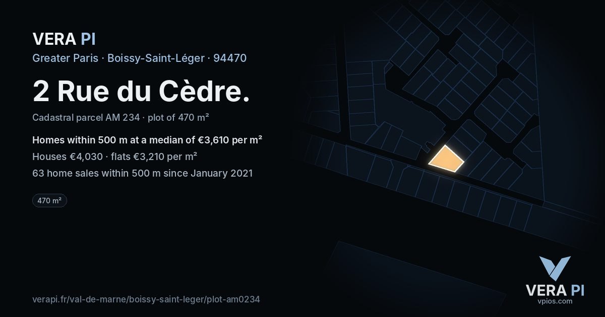 2 Rue du Cèdre, Boissy-Saint-Léger at night – the plot lit, the parcels around coloured by the prices near them