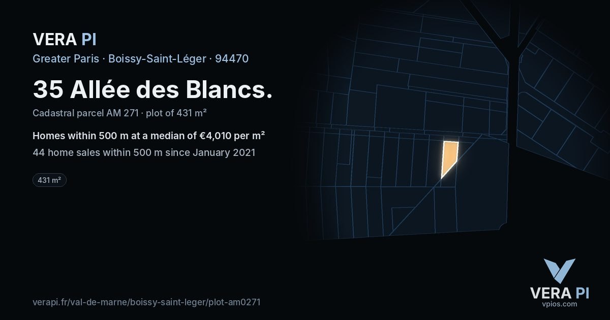 35 Allée des Blancs, Boissy-Saint-Léger at night – the plot lit, the parcels around coloured by the prices near them