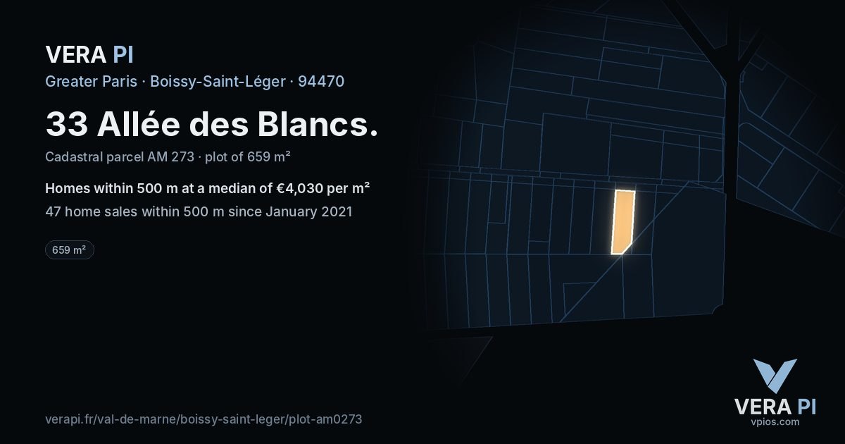 33 Allée des Blancs, Boissy-Saint-Léger at night – the plot lit, the parcels around coloured by the prices near them