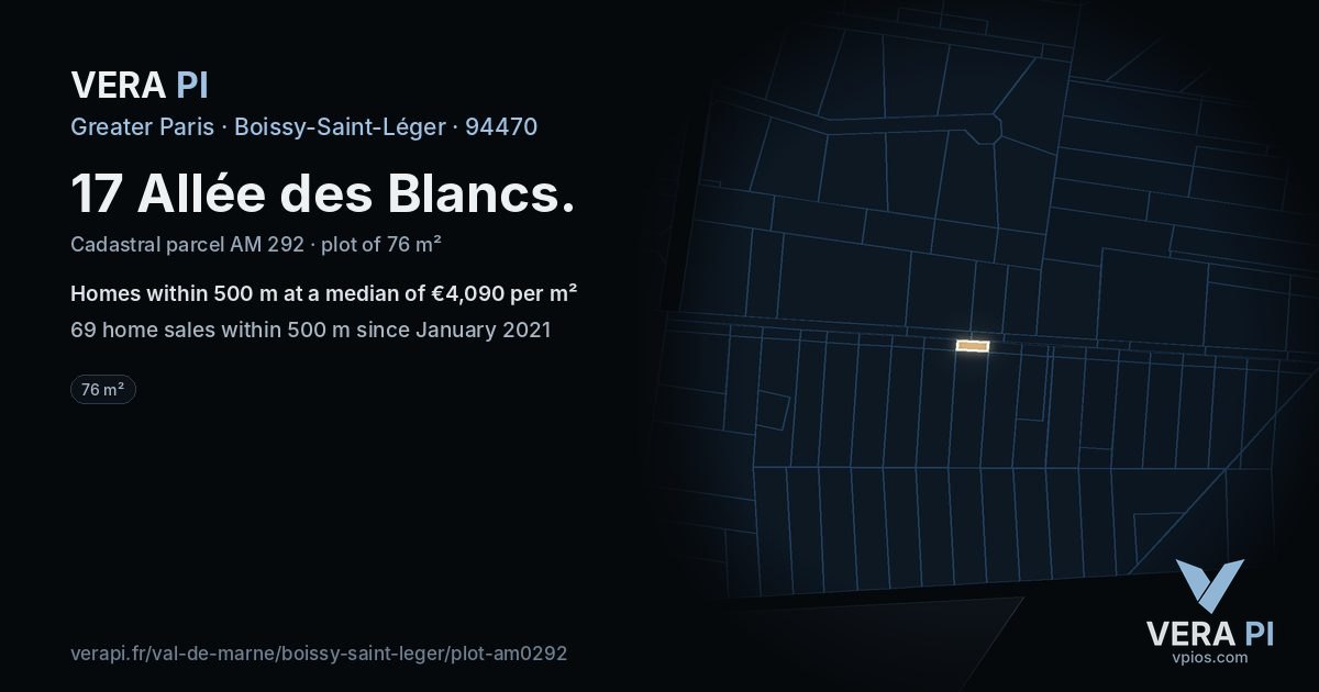 17 Allée des Blancs, Boissy-Saint-Léger at night – the plot lit, the parcels around coloured by the prices near them