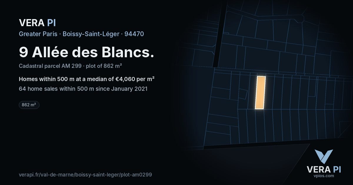 9 Allée des Blancs, Boissy-Saint-Léger at night – the plot lit, the parcels around coloured by the prices near them