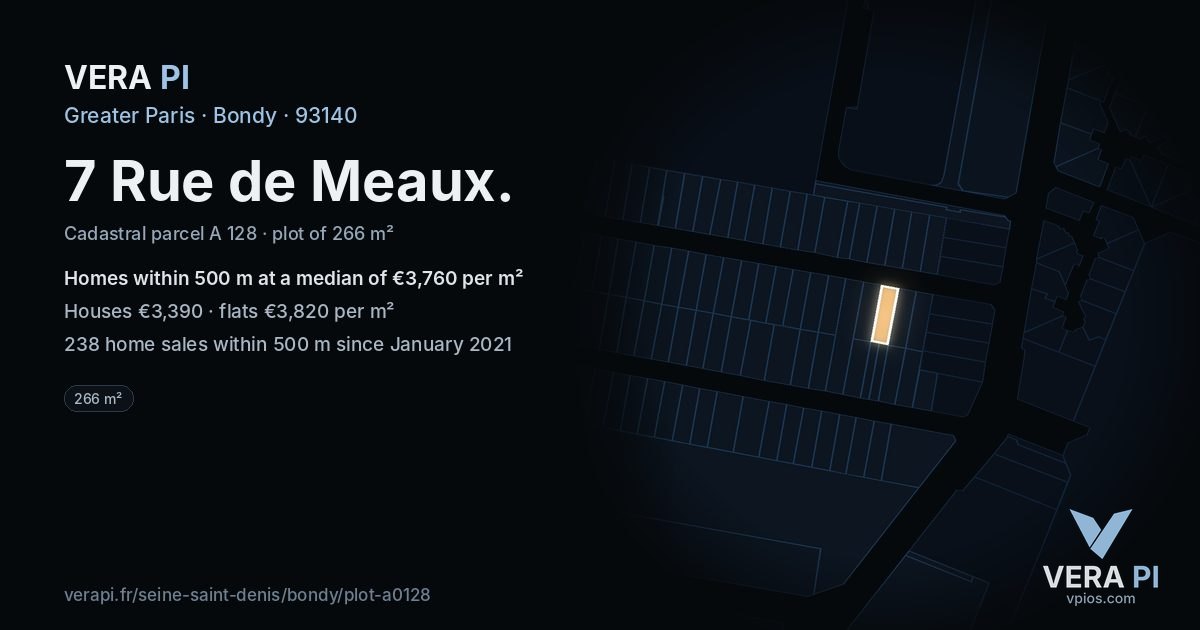 7 Rue de Meaux, Bondy at night – the plot lit, the parcels around coloured by the prices near them