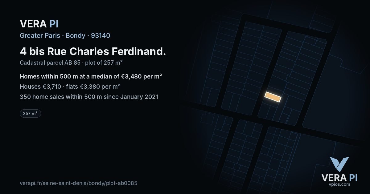4 bis Rue Charles Ferdinand, Bondy at night – the plot lit, the parcels around coloured by the prices near them
