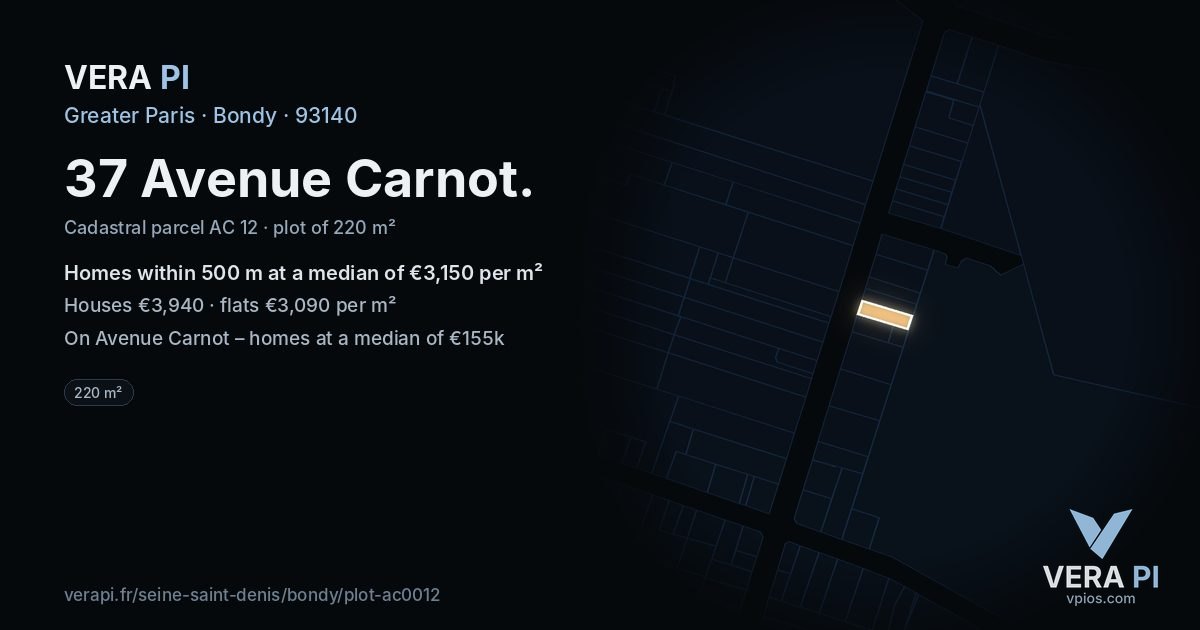 37 Avenue Carnot, Bondy at night – the plot lit, the parcels around coloured by the prices near them