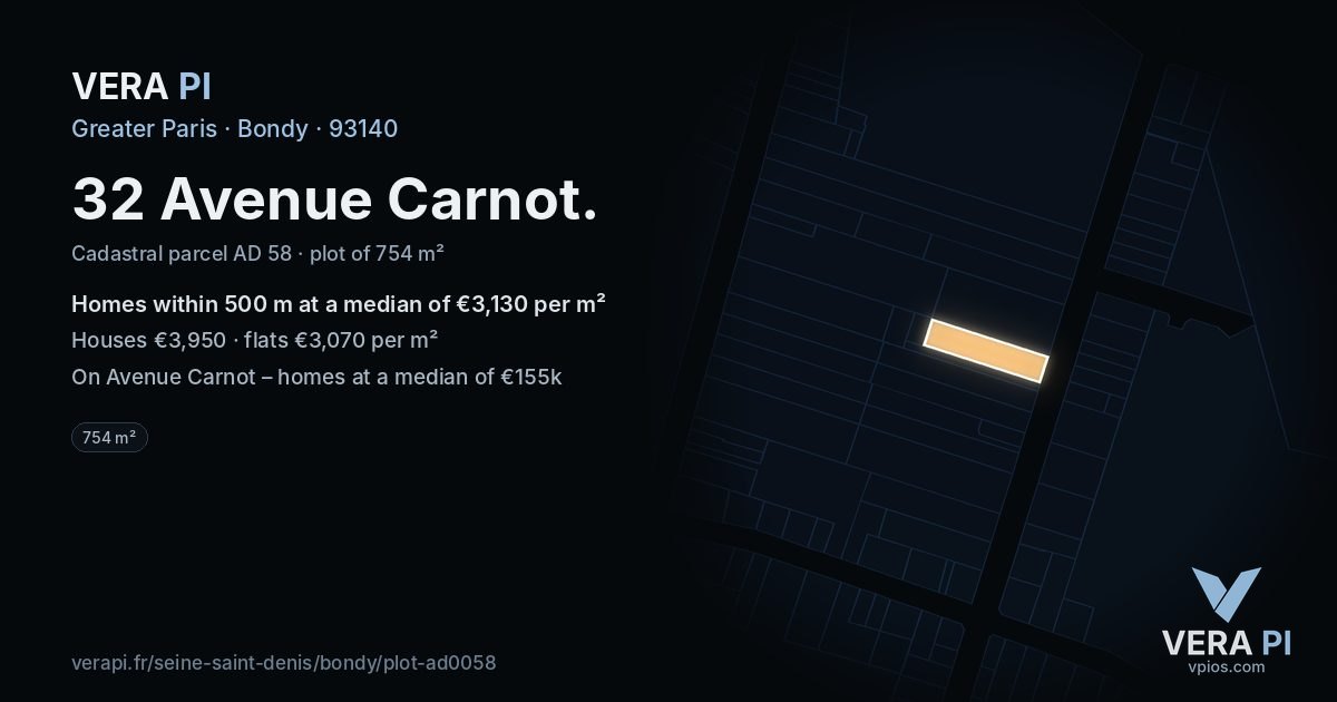 32 Avenue Carnot, Bondy at night – the plot lit, the parcels around coloured by the prices near them
