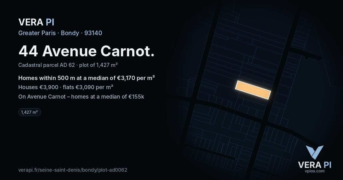 44 Avenue Carnot, Bondy at night – the plot lit, the parcels around coloured by the prices near them