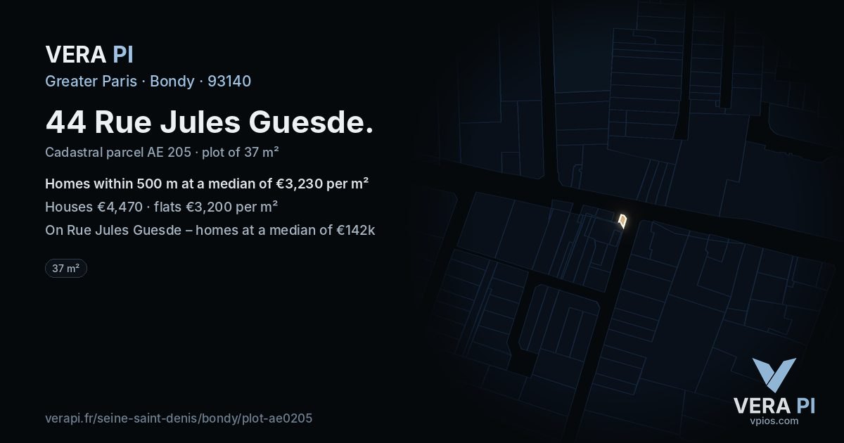44 Rue Jules Guesde, Bondy at night – the plot lit, the parcels around coloured by the prices near them