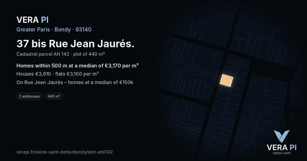 37 bis Rue Jean Jaurés, Bondy at night – the plot lit, the parcels around coloured by the prices near them