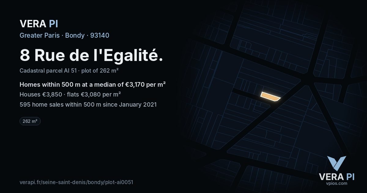 8 Rue de l'Egalité, Bondy at night – the plot lit, the parcels around coloured by the prices near them