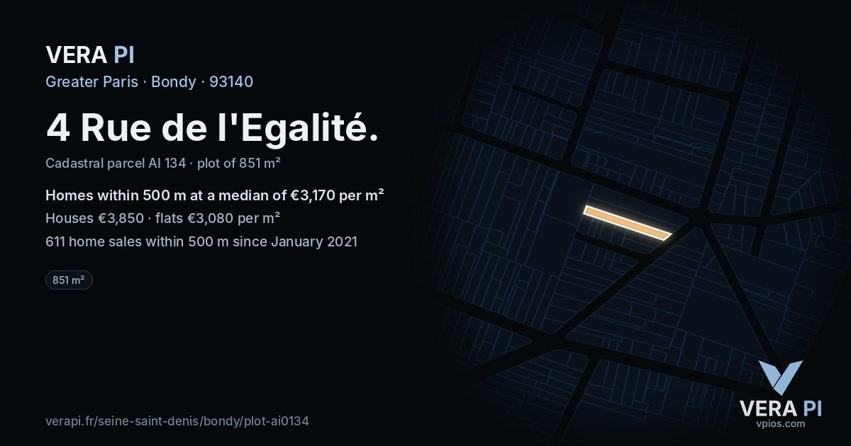 4 Rue de l'Egalité, Bondy at night – the plot lit, the parcels around coloured by the prices near them