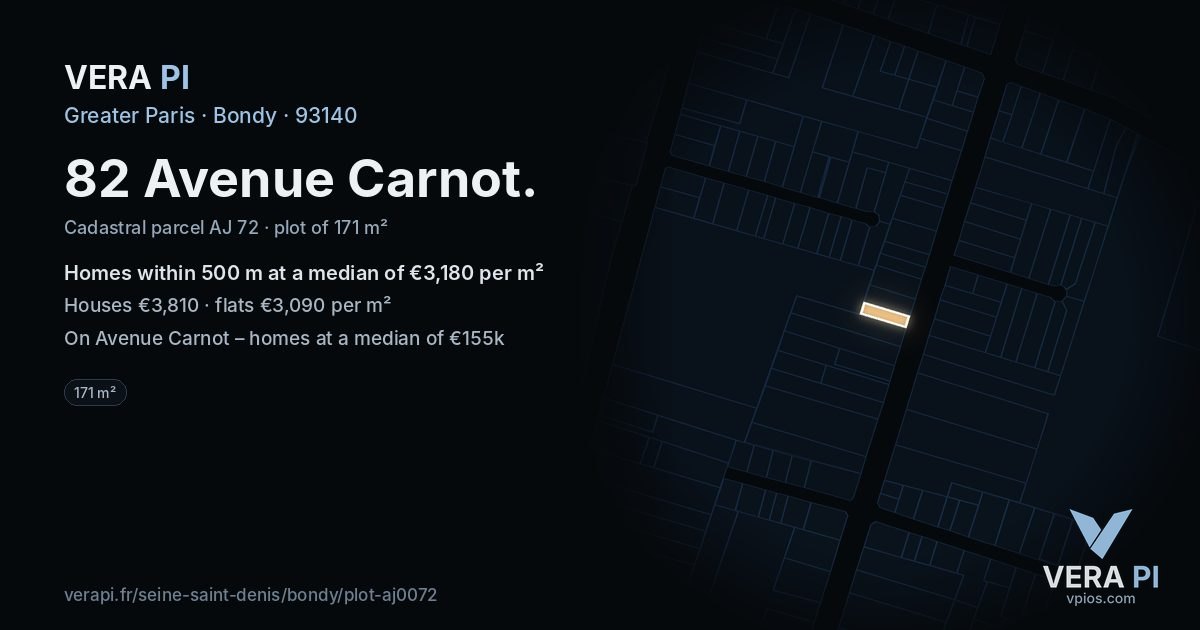 82 Avenue Carnot, Bondy at night – the plot lit, the parcels around coloured by the prices near them