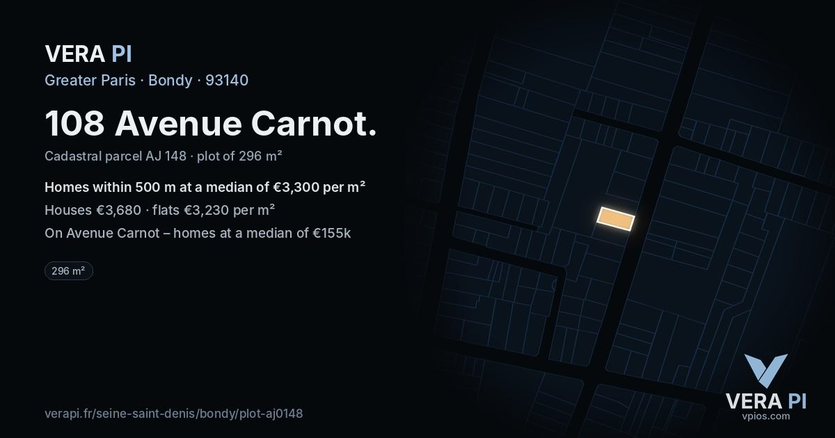108 Avenue Carnot, Bondy at night – the plot lit, the parcels around coloured by the prices near them