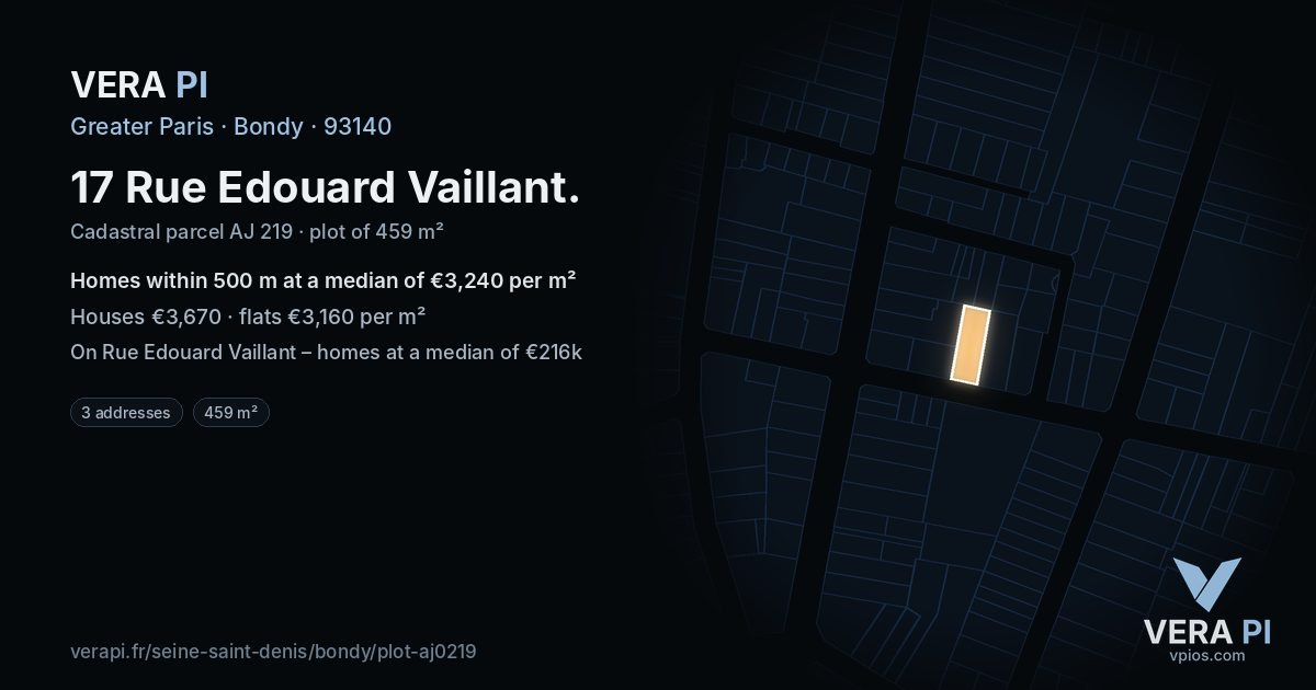 17 Rue Edouard Vaillant, Bondy at night – the plot lit, the parcels around coloured by the prices near them