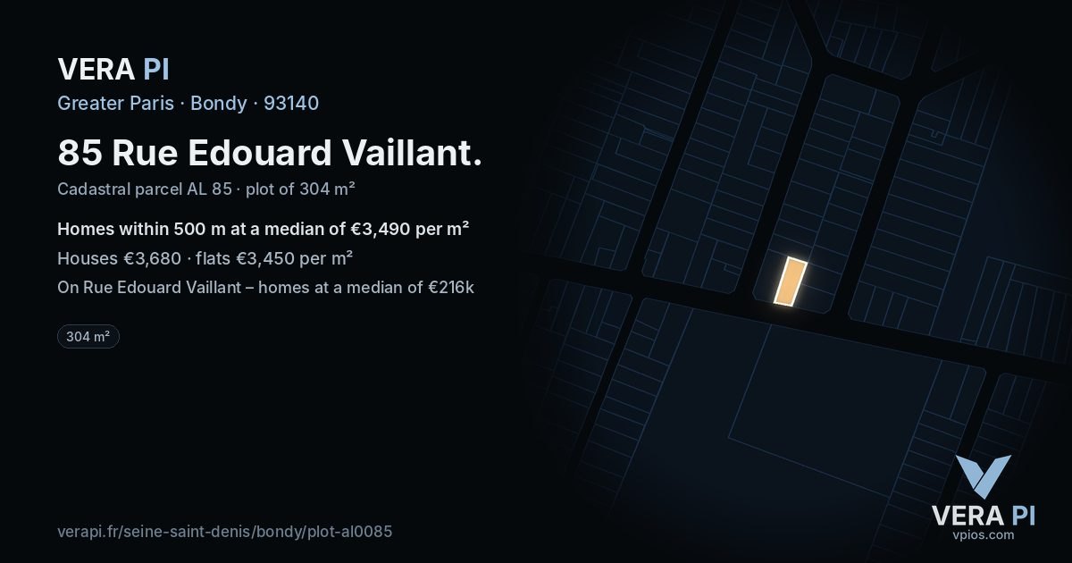 85 Rue Edouard Vaillant, Bondy at night – the plot lit, the parcels around coloured by the prices near them