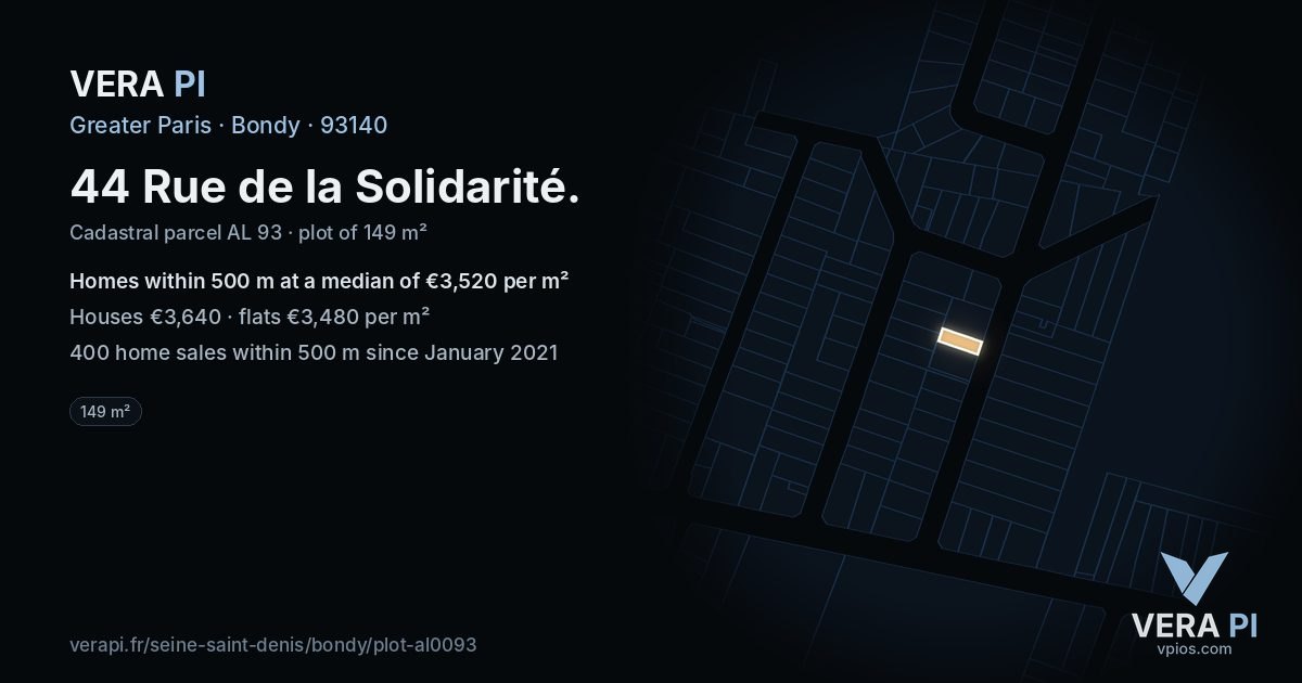 44 Rue de la Solidarité, Bondy at night – the plot lit, the parcels around coloured by the prices near them