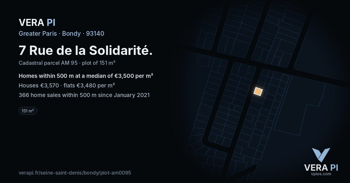 7 Rue de la Solidarité, Bondy at night – the plot lit, the parcels around coloured by the prices near them