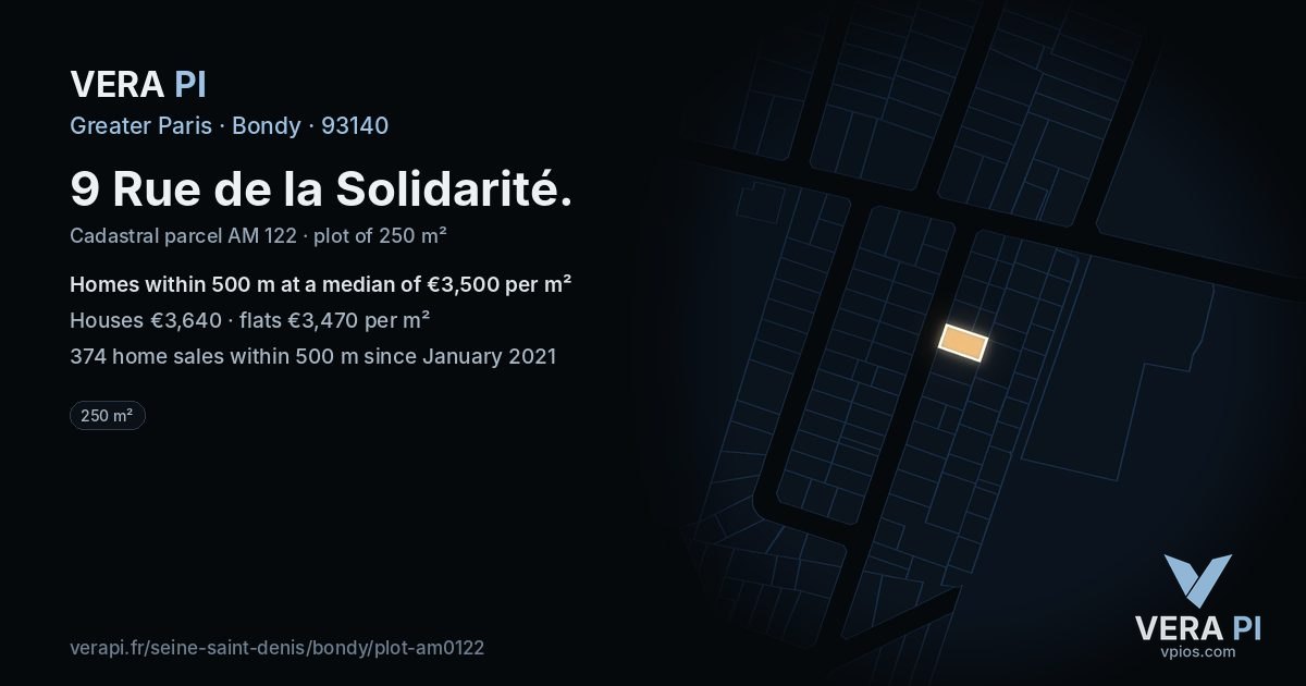 9 Rue de la Solidarité, Bondy at night – the plot lit, the parcels around coloured by the prices near them