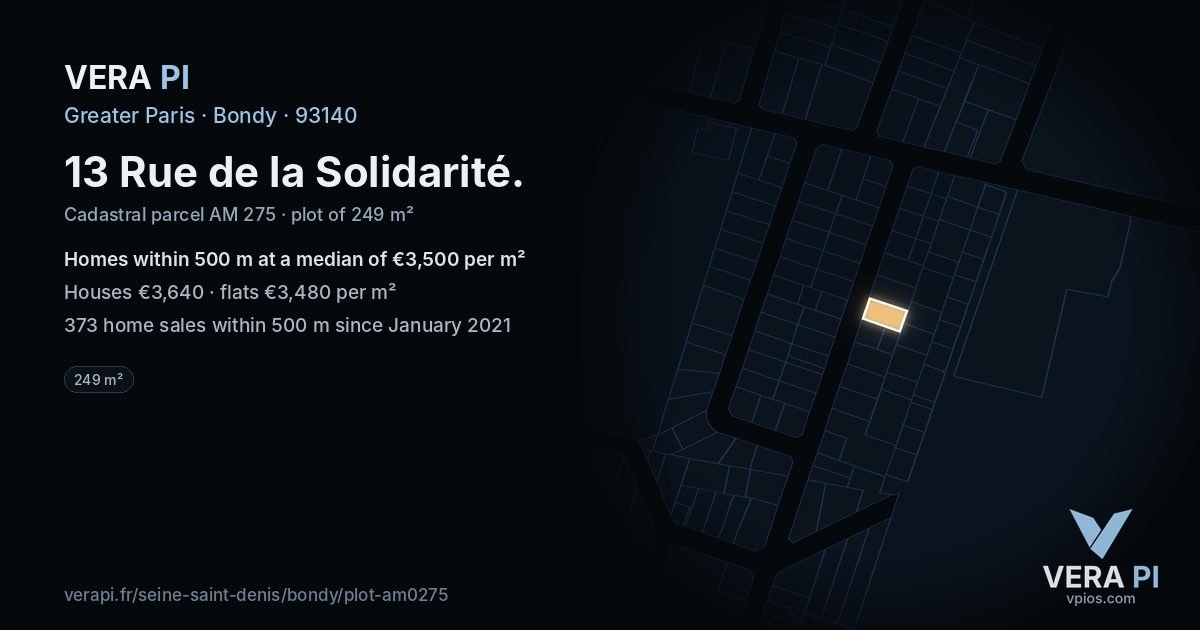 13 Rue de la Solidarité, Bondy at night – the plot lit, the parcels around coloured by the prices near them