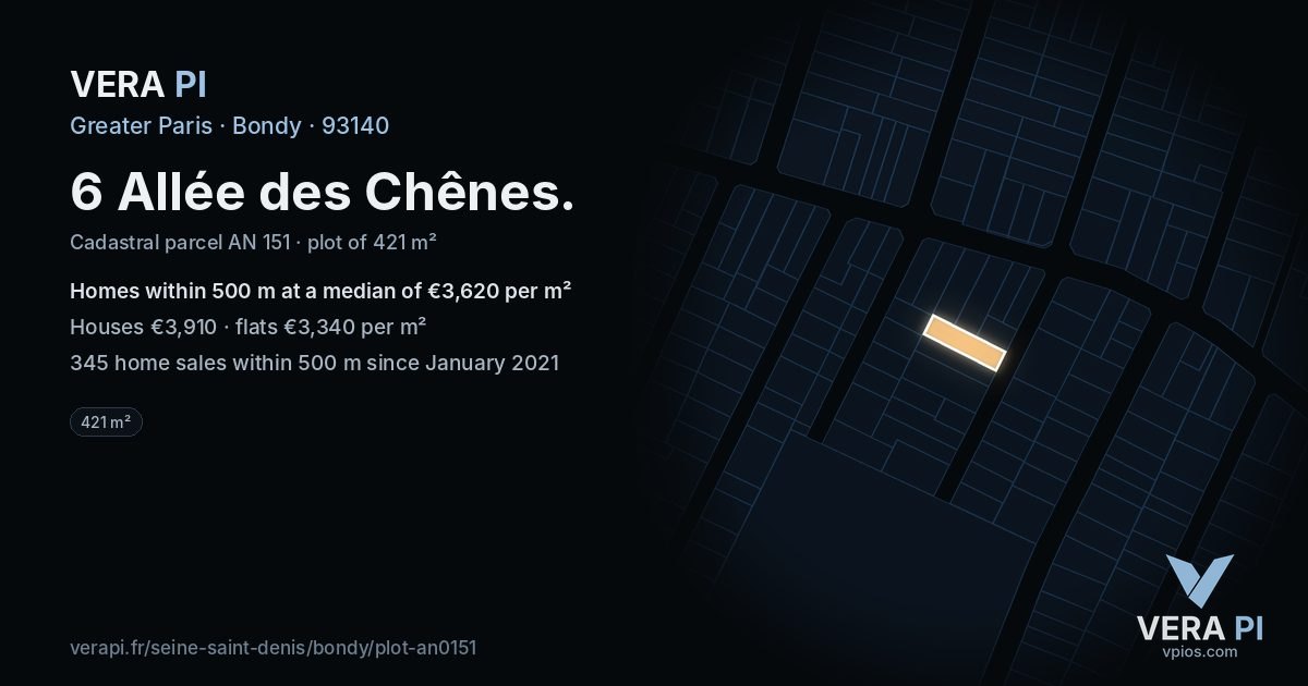 6 Allée des Chênes, Bondy at night – the plot lit, the parcels around coloured by the prices near them
