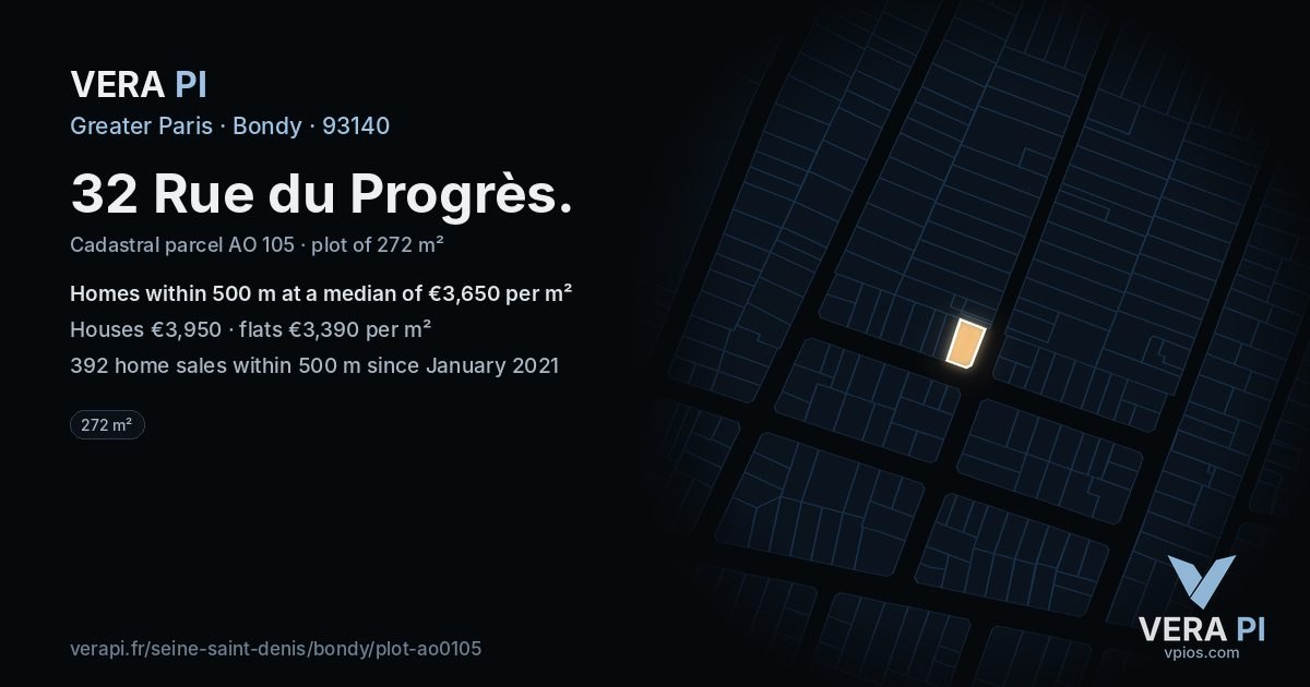 32 Rue du Progrès, Bondy at night – the plot lit, the parcels around coloured by the prices near them