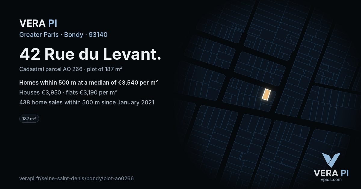 42 Rue du Levant, Bondy at night – the plot lit, the parcels around coloured by the prices near them