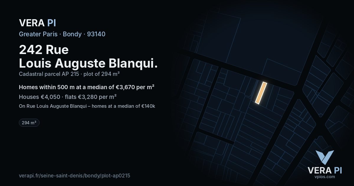 242 Rue Louis Auguste Blanqui, Bondy at night – the plot lit, the parcels around coloured by the prices near them