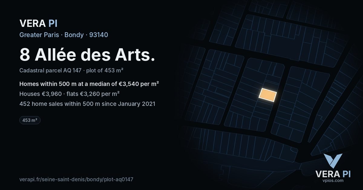 8 Allée des Arts, Bondy at night – the plot lit, the parcels around coloured by the prices near them