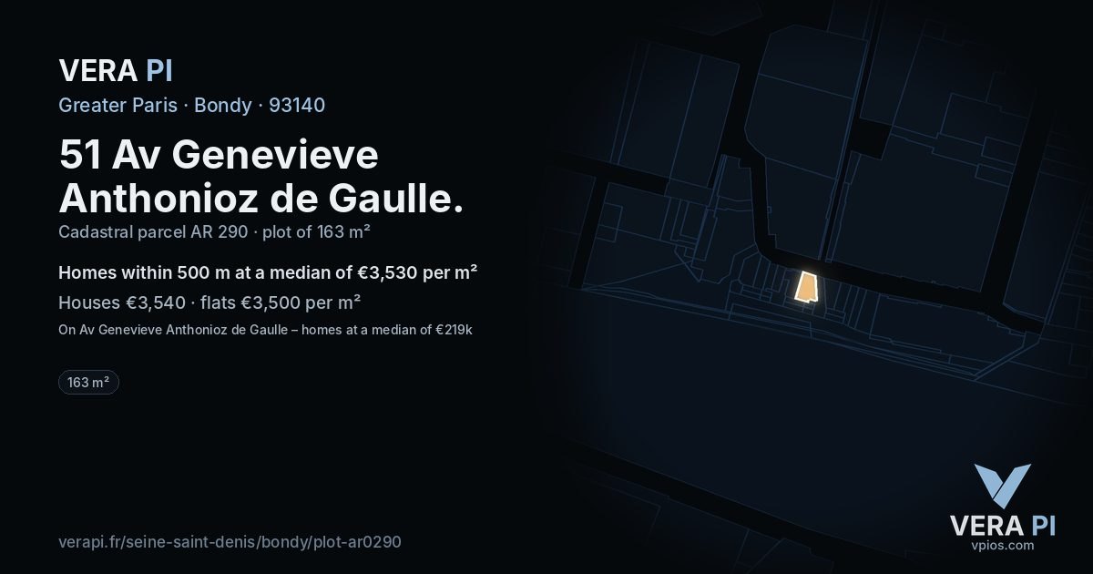 51 Av Genevieve Anthonioz de Gaulle, Bondy at night – the plot lit, the parcels around coloured by the prices near them