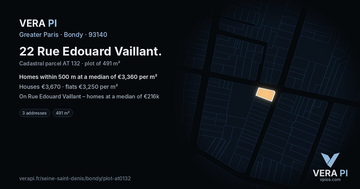 22 Rue Edouard Vaillant, Bondy at night – the plot lit, the parcels around coloured by the prices near them