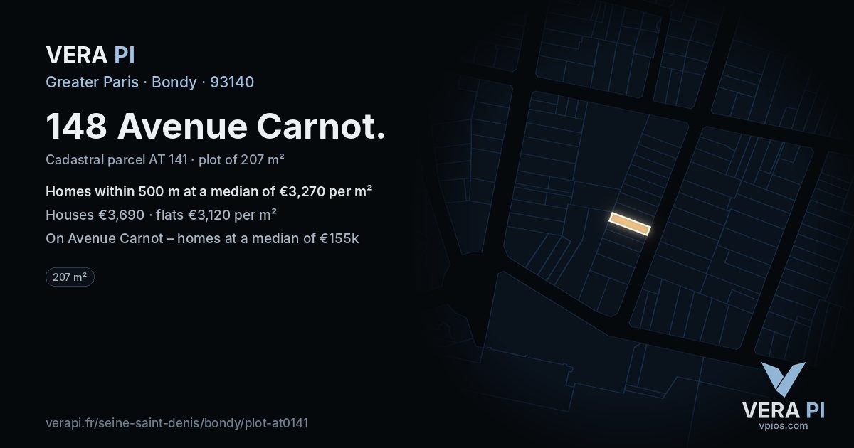 148 Avenue Carnot, Bondy at night – the plot lit, the parcels around coloured by the prices near them