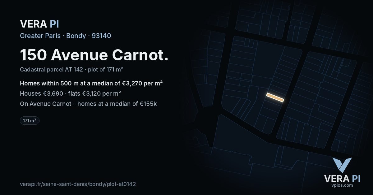 150 Avenue Carnot, Bondy at night – the plot lit, the parcels around coloured by the prices near them