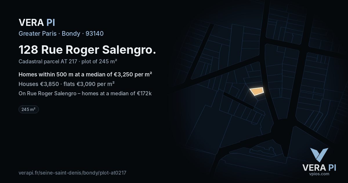 128 Rue Roger Salengro, Bondy at night – the plot lit, the parcels around coloured by the prices near them