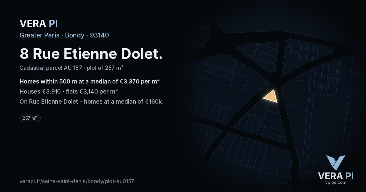 8 Rue Etienne Dolet, Bondy at night – the plot lit, the parcels around coloured by the prices near them