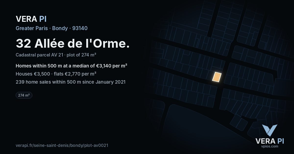 32 Allée de l'Orme, Bondy at night – the plot lit, the parcels around coloured by the prices near them