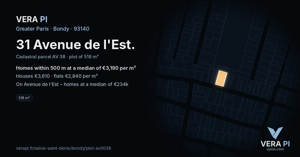 31 Avenue de l'Est, Bondy at night – the plot lit, the parcels around coloured by the prices near them