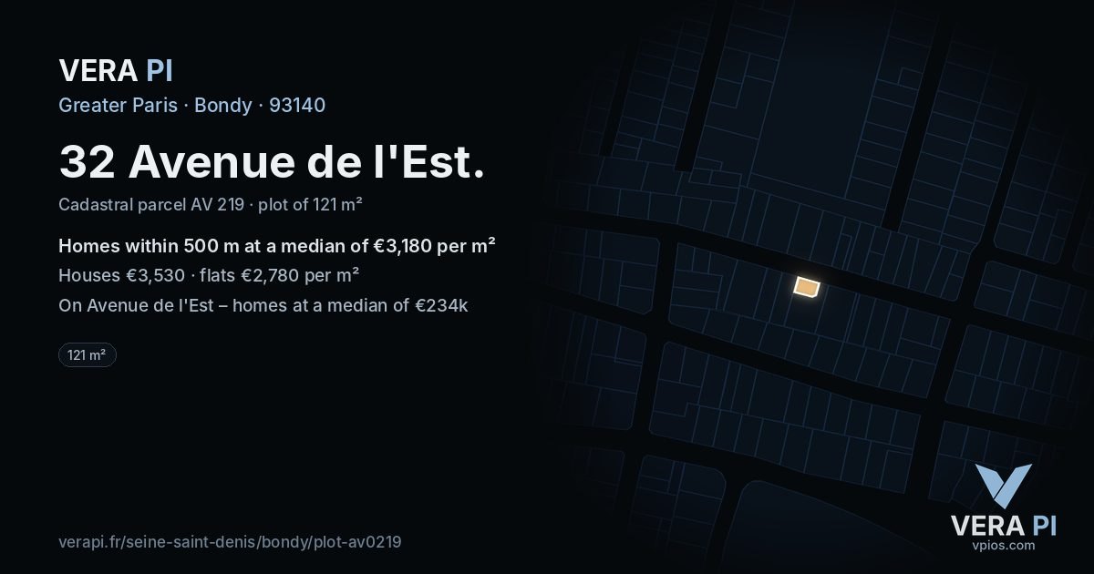 32 Avenue de l'Est, Bondy at night – the plot lit, the parcels around coloured by the prices near them