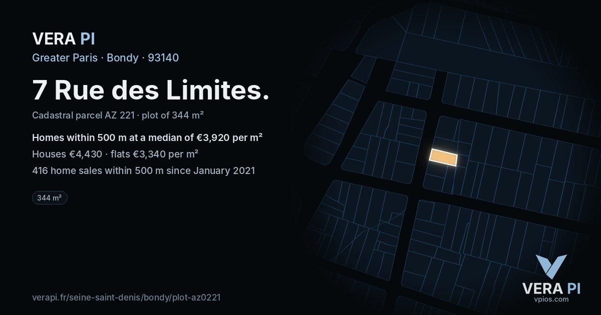 7 Rue des Limites, Bondy at night – the plot lit, the parcels around coloured by the prices near them
