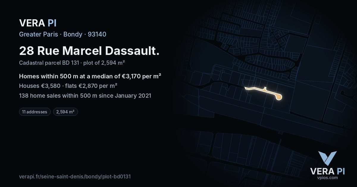 28 Rue Marcel Dassault, Bondy at night – the plot lit, the parcels around coloured by the prices near them