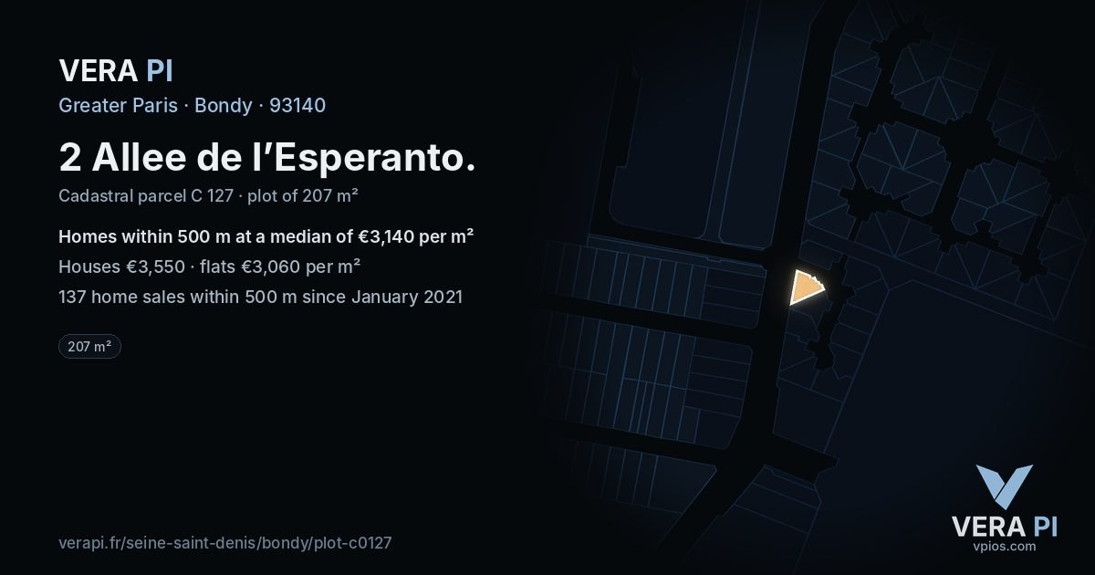 2 Allee de l’Esperanto, Bondy at night – the plot lit, the parcels around coloured by the prices near them