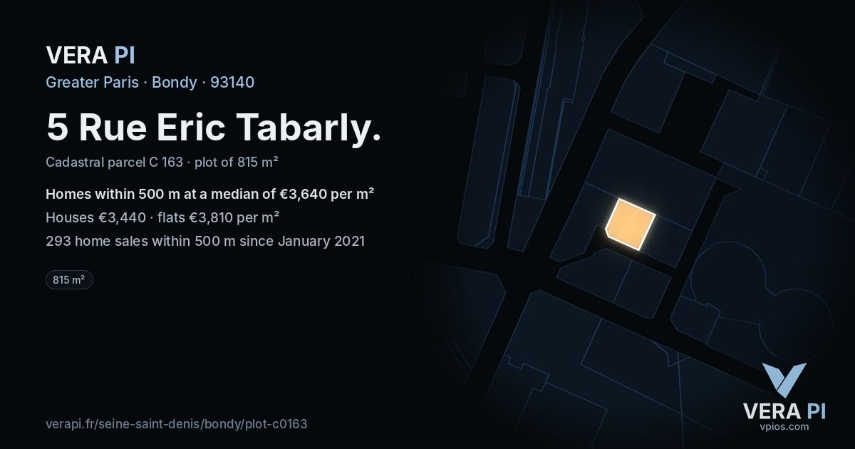 5 Rue Eric Tabarly, Bondy at night – the plot lit, the parcels around coloured by the prices near them
