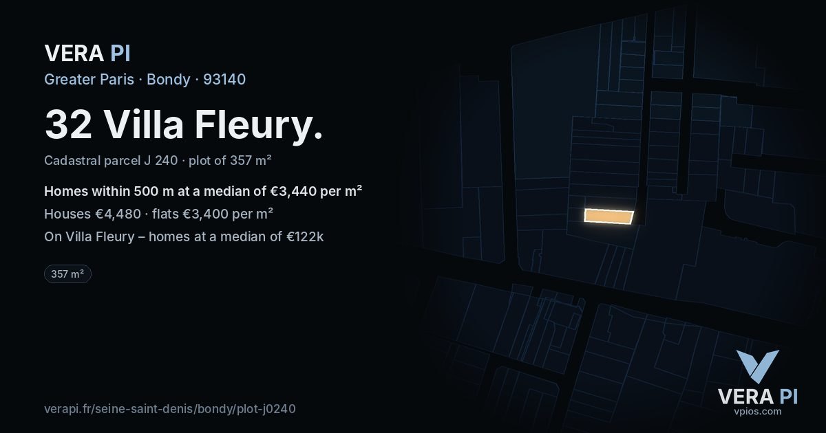 32 Villa Fleury, Bondy at night – the plot lit, the parcels around coloured by the prices near them