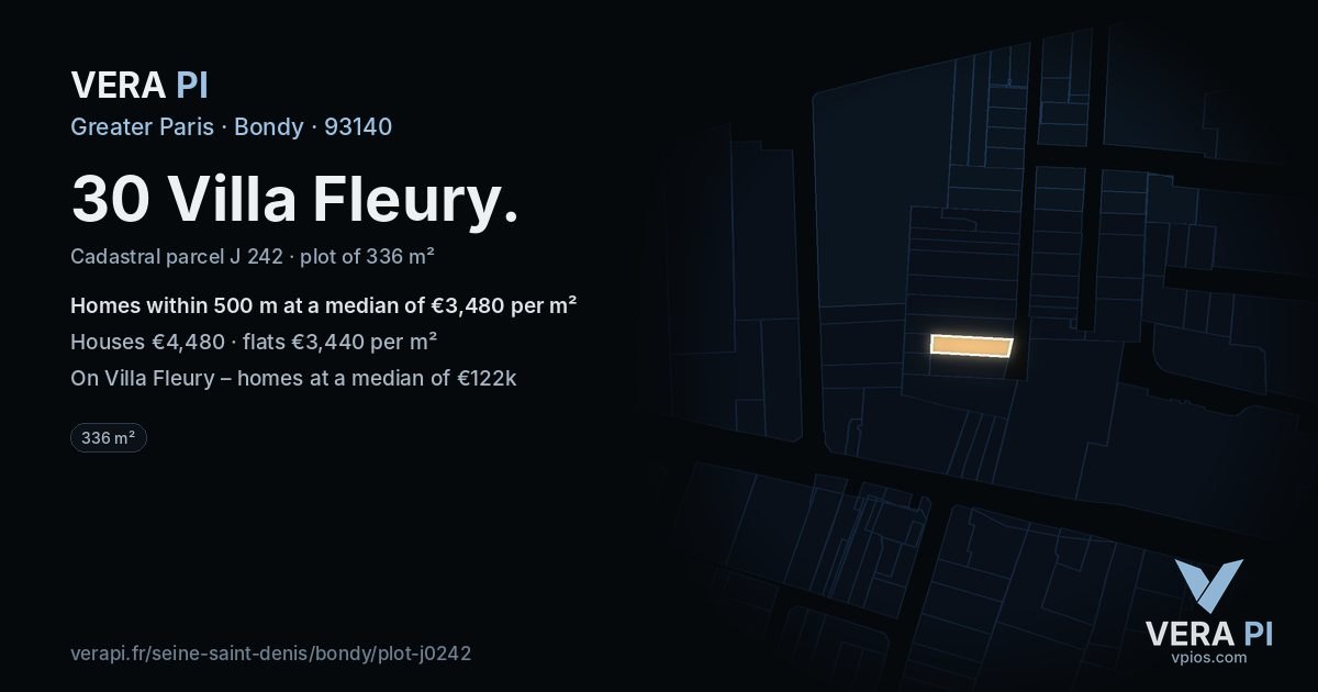 30 Villa Fleury, Bondy at night – the plot lit, the parcels around coloured by the prices near them
