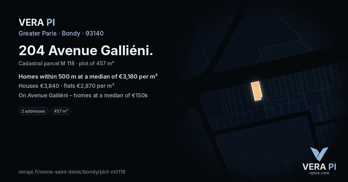 204 Avenue Galliéni, Bondy at night – the plot lit, the parcels around coloured by the prices near them