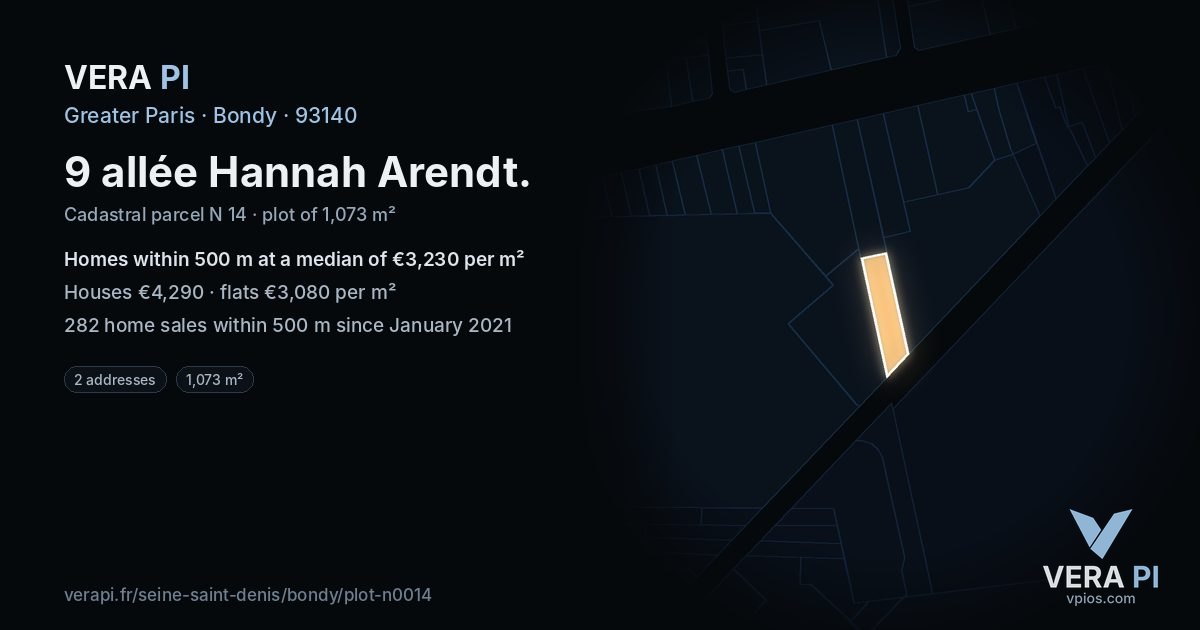 9 allée Hannah Arendt, Bondy at night – the plot lit, the parcels around coloured by the prices near them
