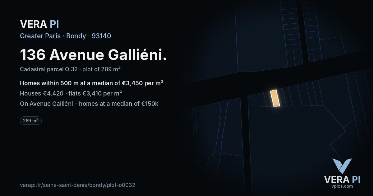 136 Avenue Galliéni, Bondy at night – the plot lit, the parcels around coloured by the prices near them