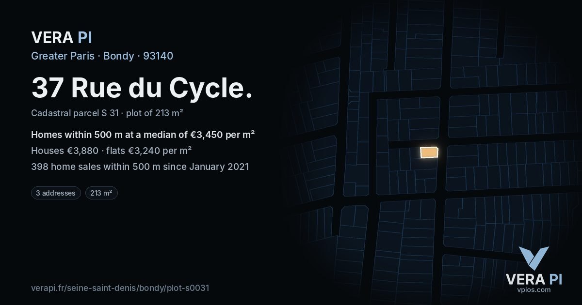 37 Rue du Cycle, Bondy at night – the plot lit, the parcels around coloured by the prices near them