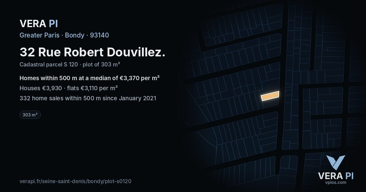 32 Rue Robert Douvillez, Bondy at night – the plot lit, the parcels around coloured by the prices near them