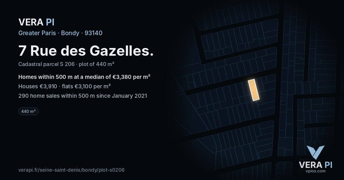 7 Rue des Gazelles, Bondy at night – the plot lit, the parcels around coloured by the prices near them